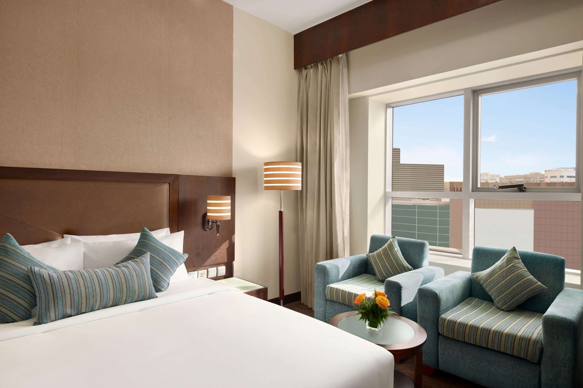 ROOM, TWIN BEDS