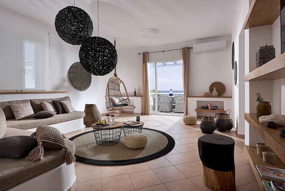 Delmar Apartments And Suites 30/50