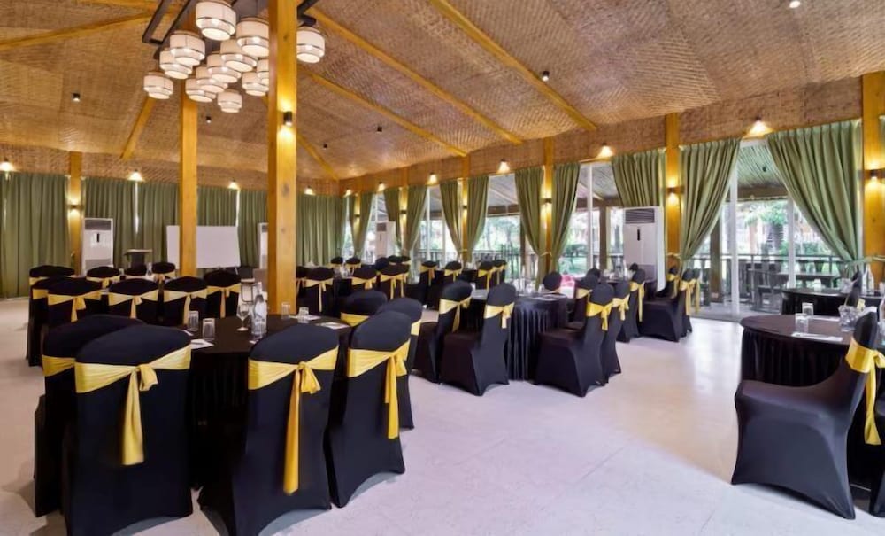 Aralea Beach Resort by Stone Wood Morjim 23/47