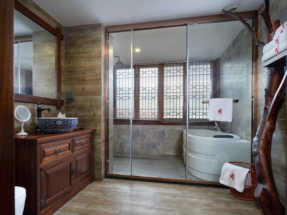 Lee's Boutique Resort 47/50