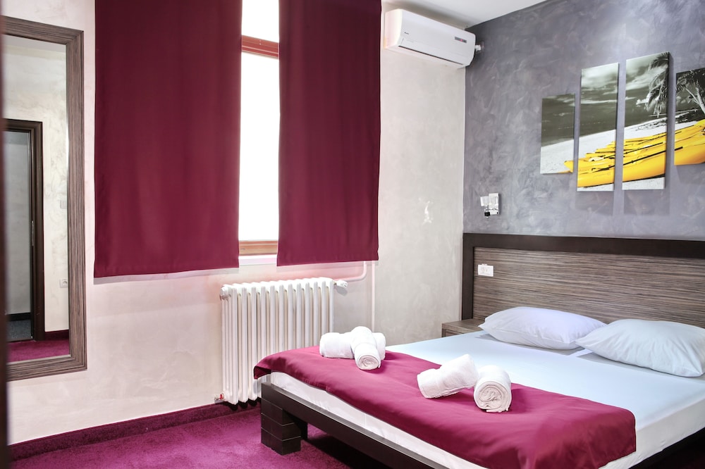 Side One Design Hotel 23/60
