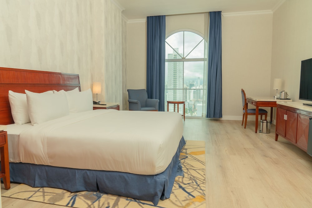 Waymore Hotel Spa & Casino 53/111