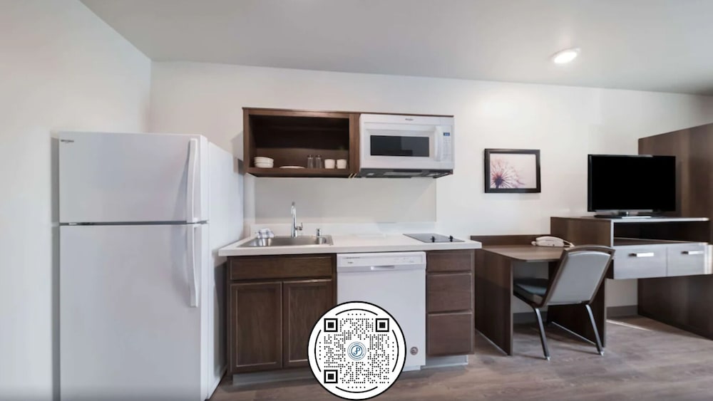 WoodSpring Suites Dallas Plano Central Legacy Drive 16/29