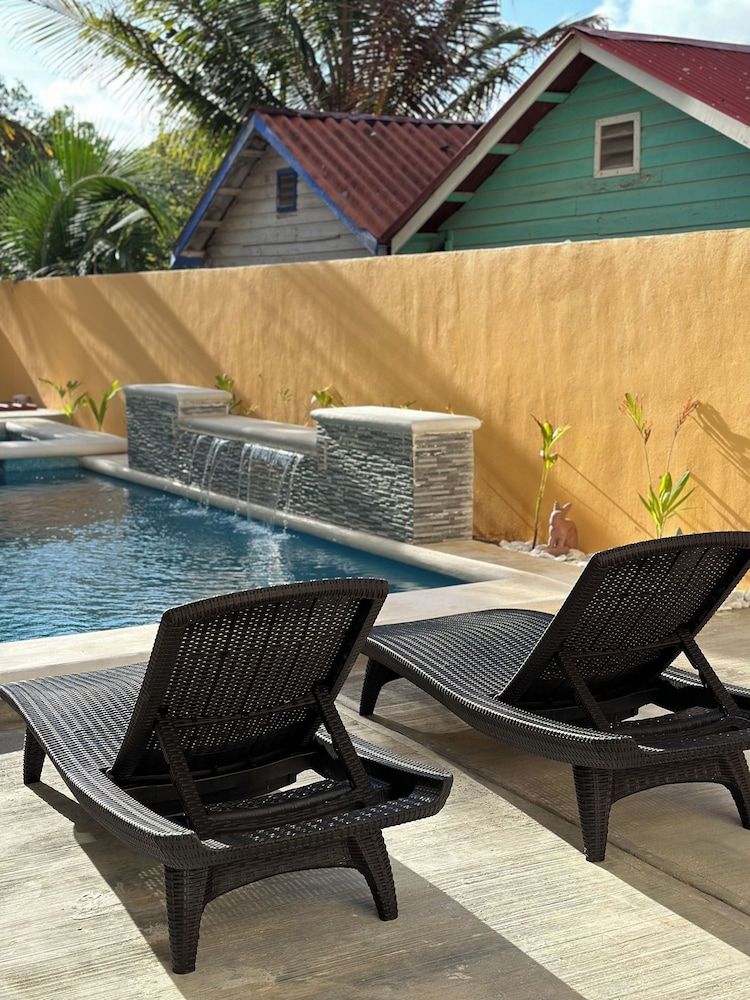 Oneiro Suites 27/41