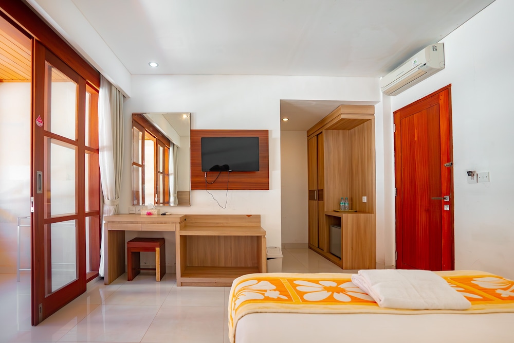 Bali Summer Hotel 11/50