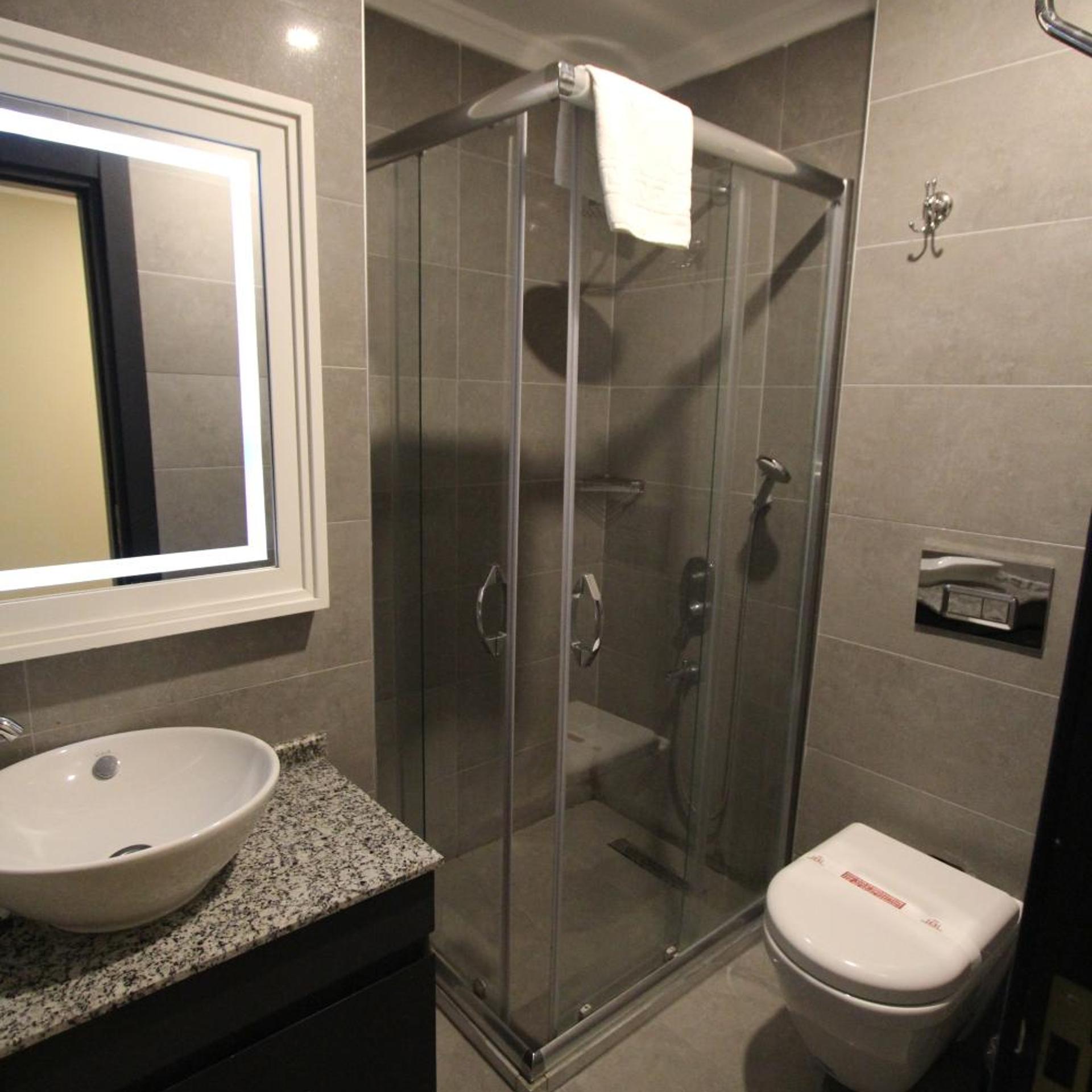 Grand Medya Hotel 39/43