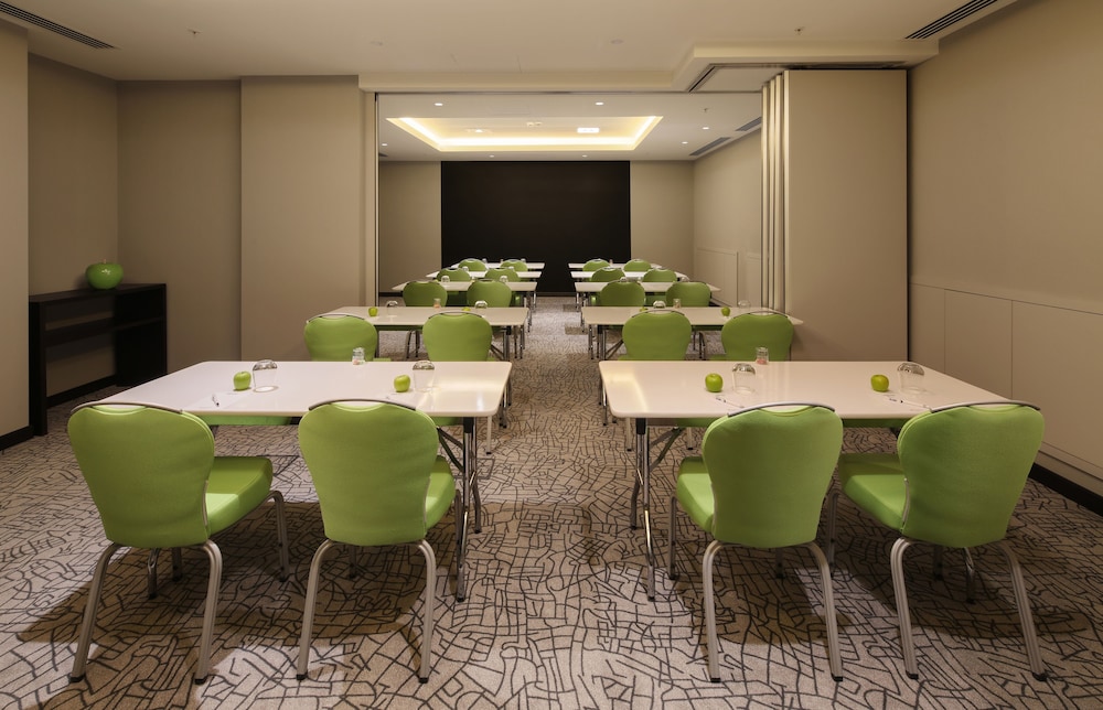 Radisson Blu Park Inn Izmir 54/67