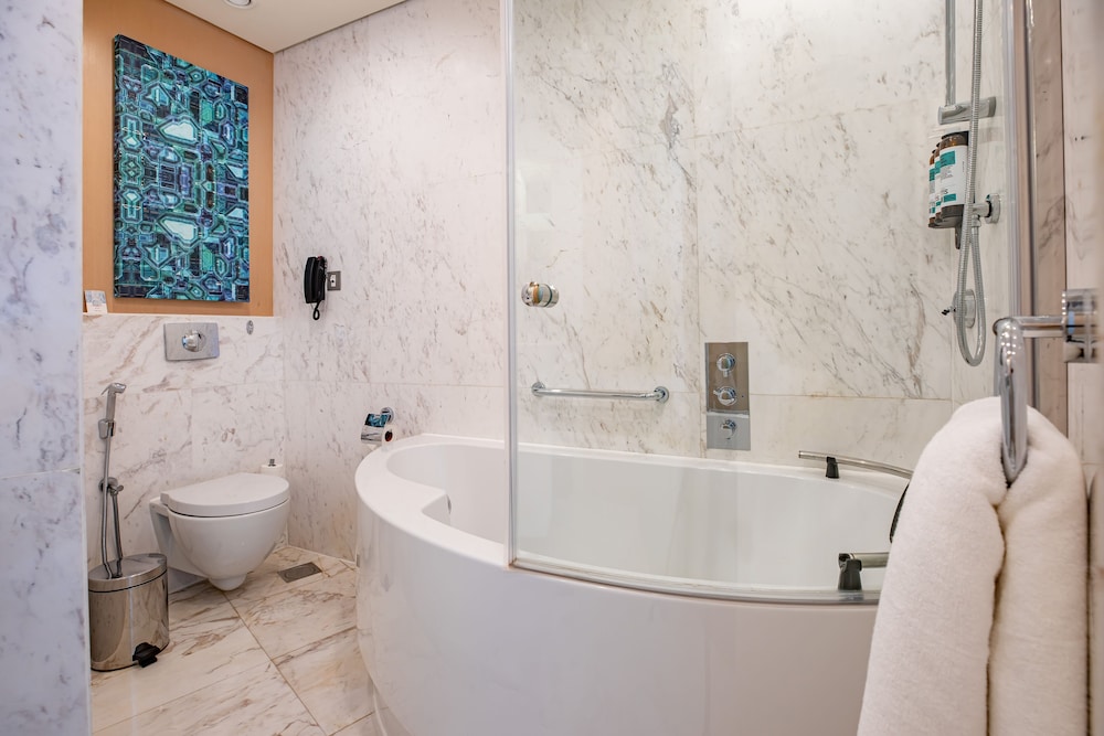 Media One Hotel Dubai, WorldHotels Crafted 25/97