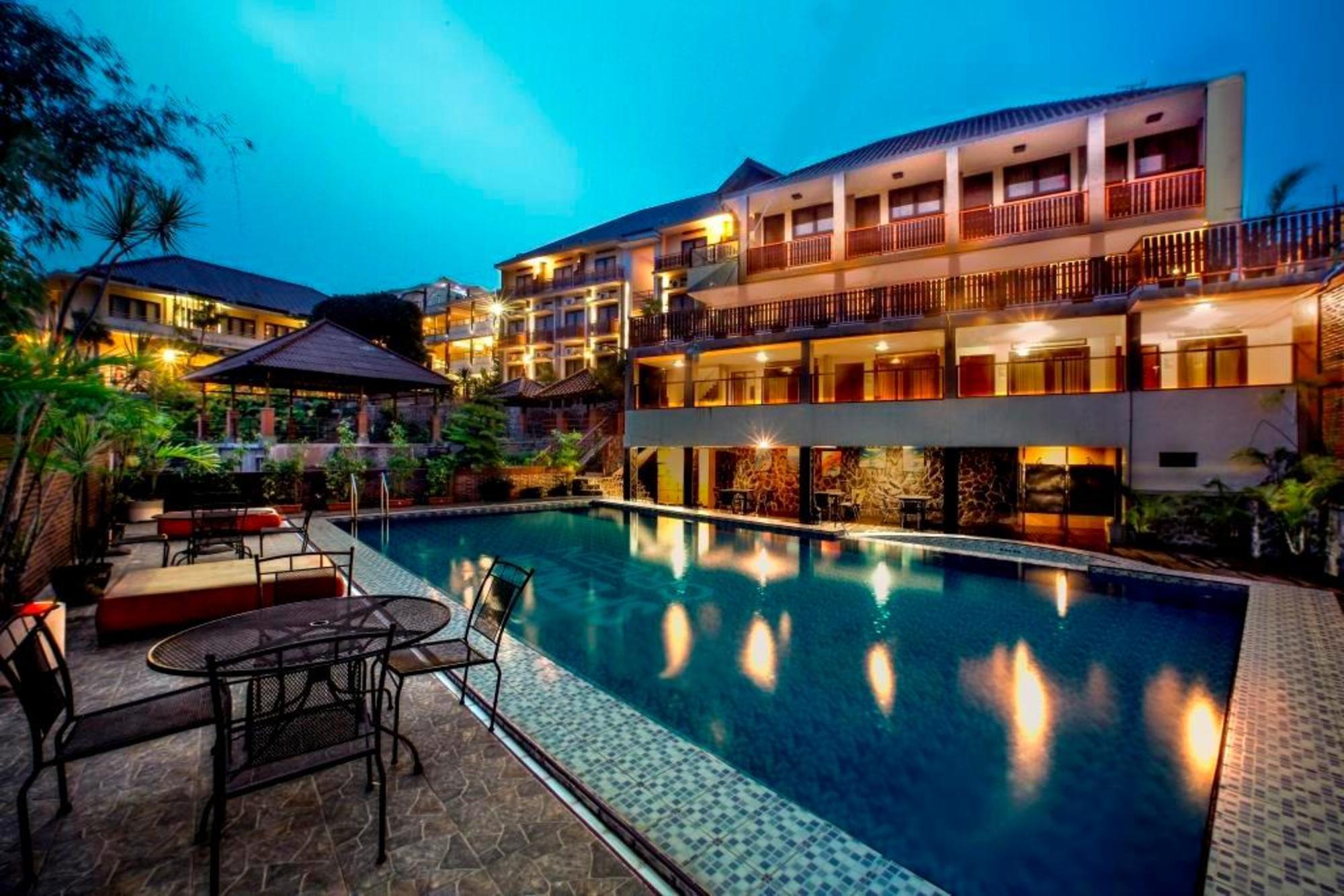 Spencer Green Hotel 8/40