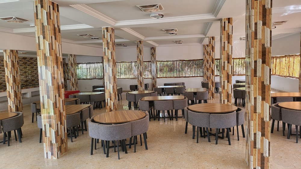 Metzy Residence Hotel 52/70