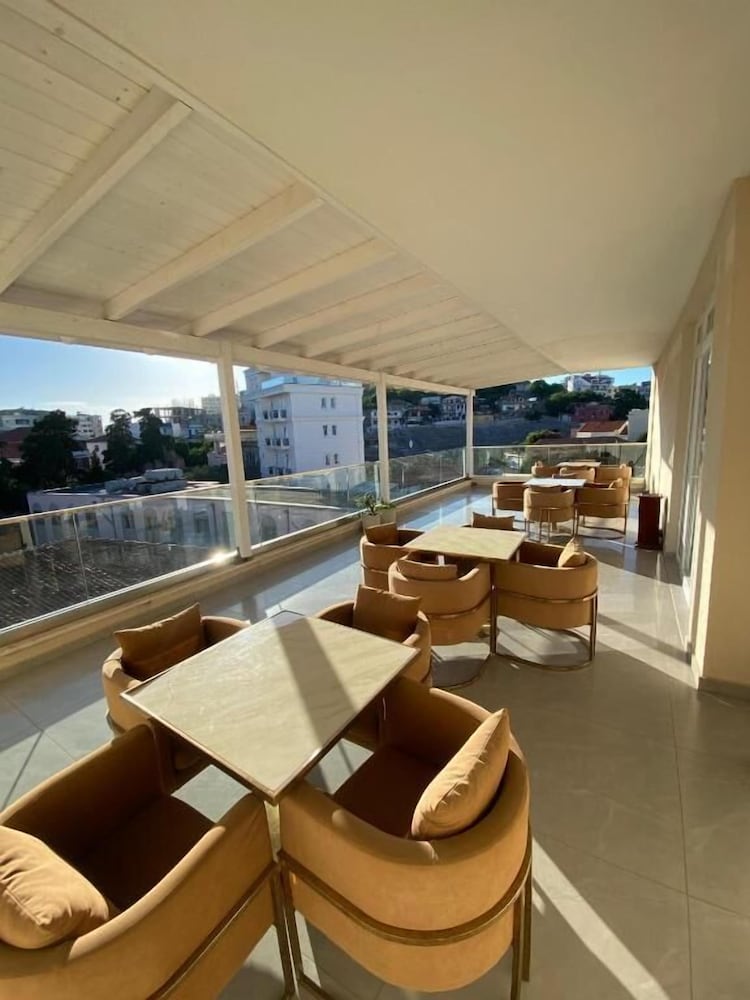 Brais Hotel 28/36
