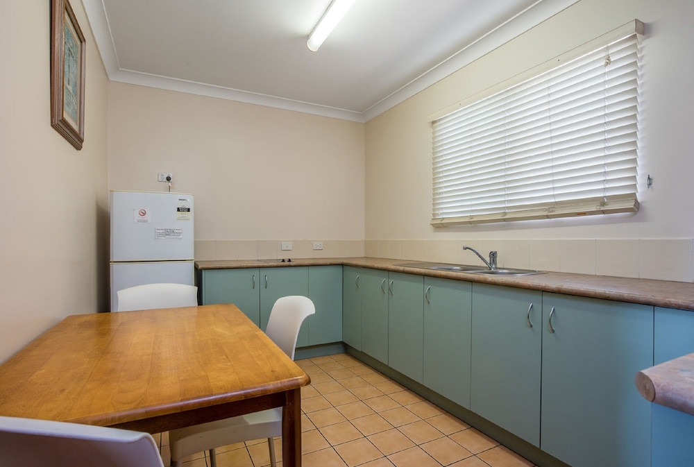 Aspley Carsel Motor Inn 34/60