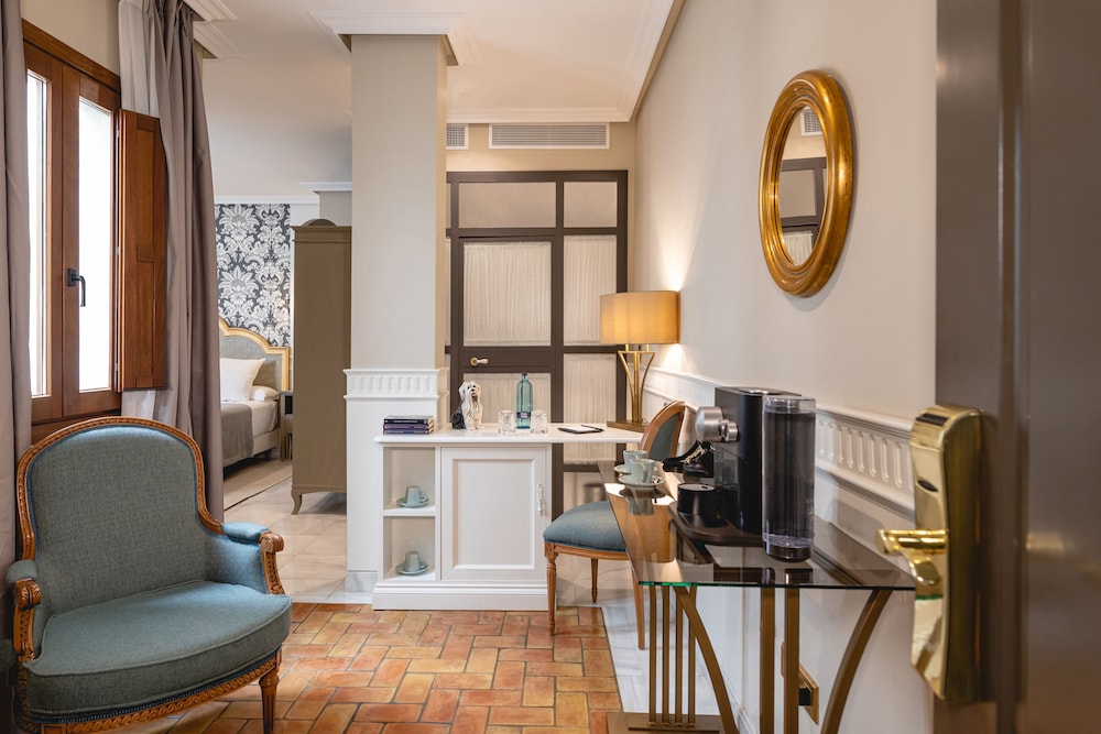 Hotel Gravina 51 37/59