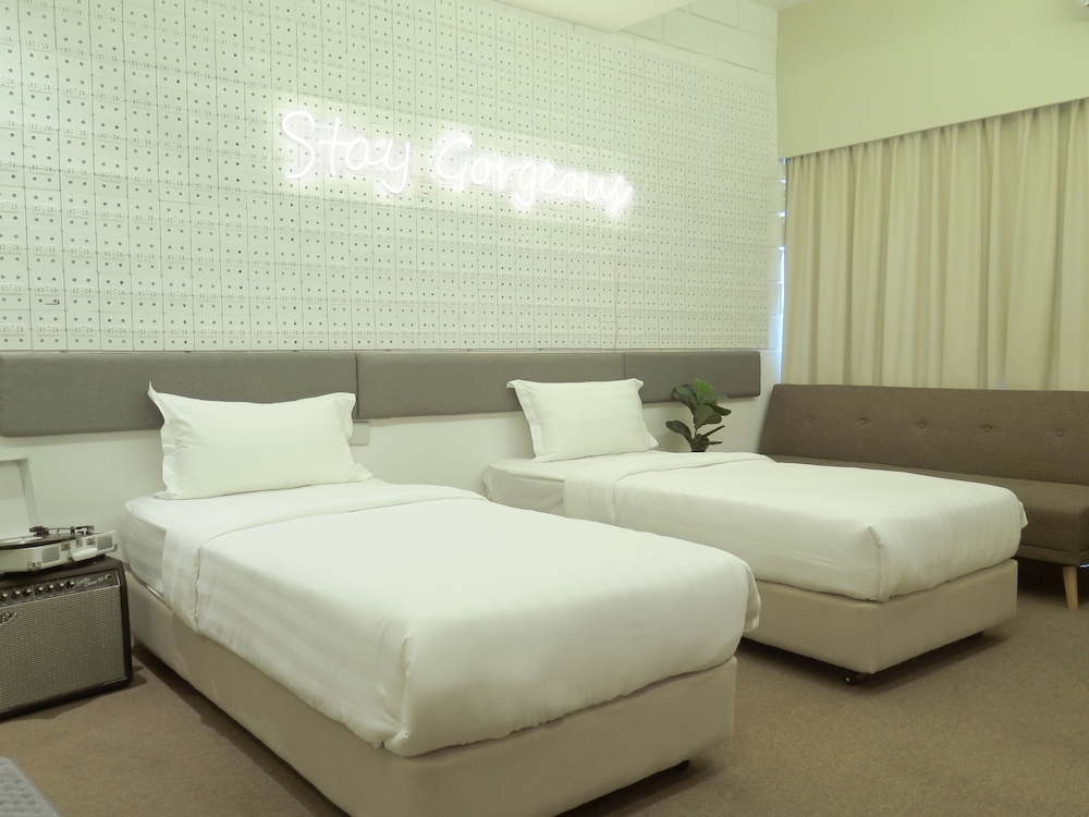 The Atelier Boutique Hotel 10/50