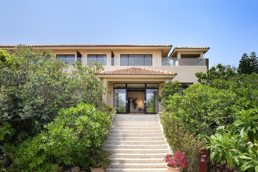 Hotel Allamanda Kohamajima 2/44