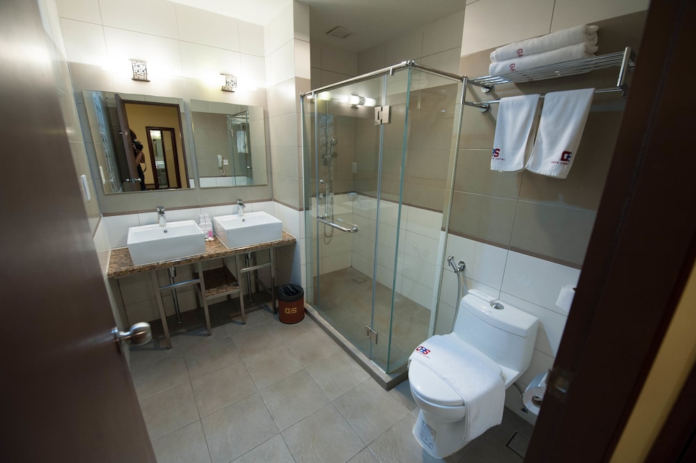 GAYA CENTRE HOTEL 42/42