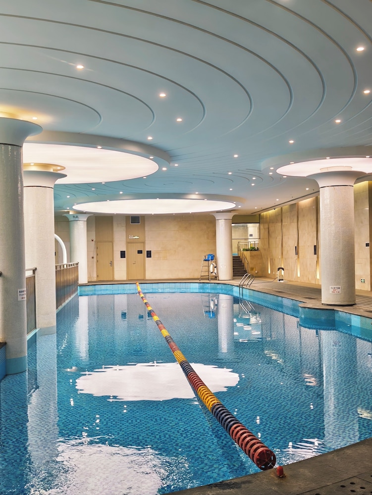 Fragrant Hill Empark Hotel 25/55