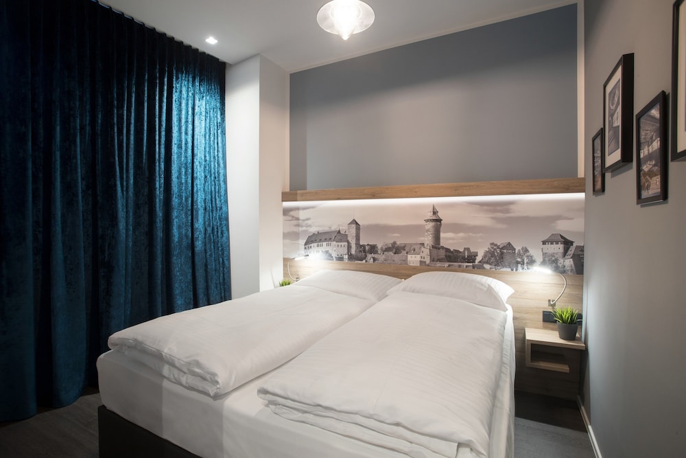 Daspaul Hotel 18/74