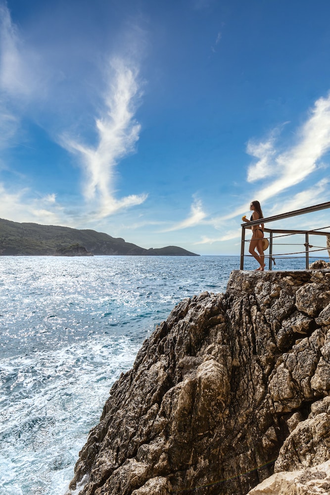Akrotiri Beach - Adults Only 54/68