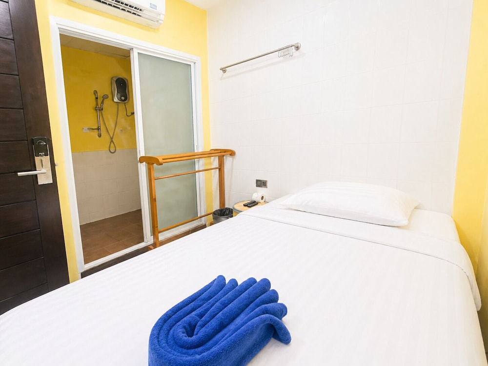 AU BON HOSTEL 38/58