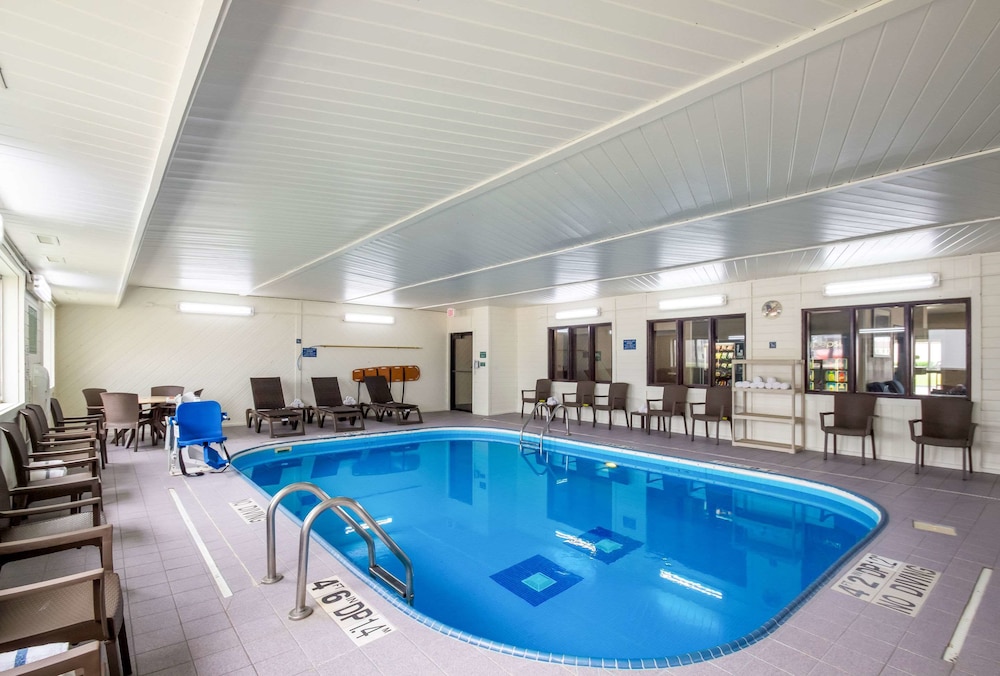 Quality Inn & Suites Green Bay - Ashwaubenon 29/50