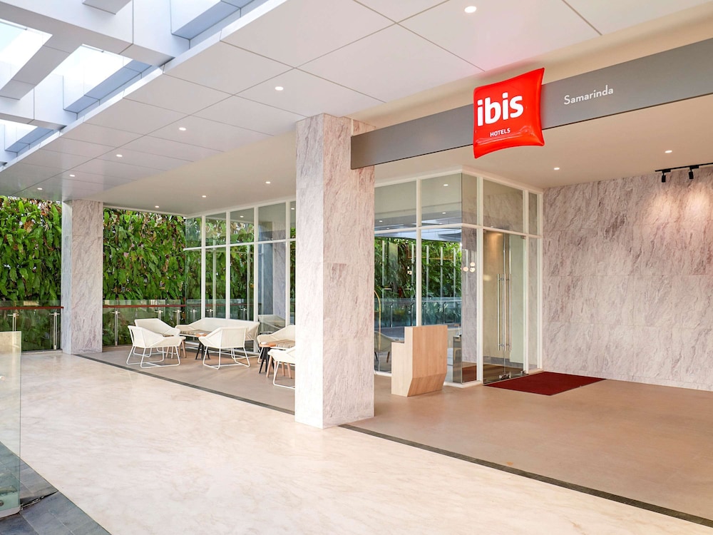 Ibis Samarinda 6/71