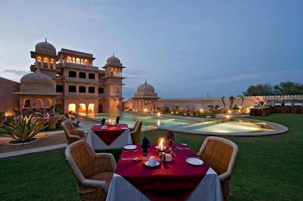 Mandawa Castle 33/48