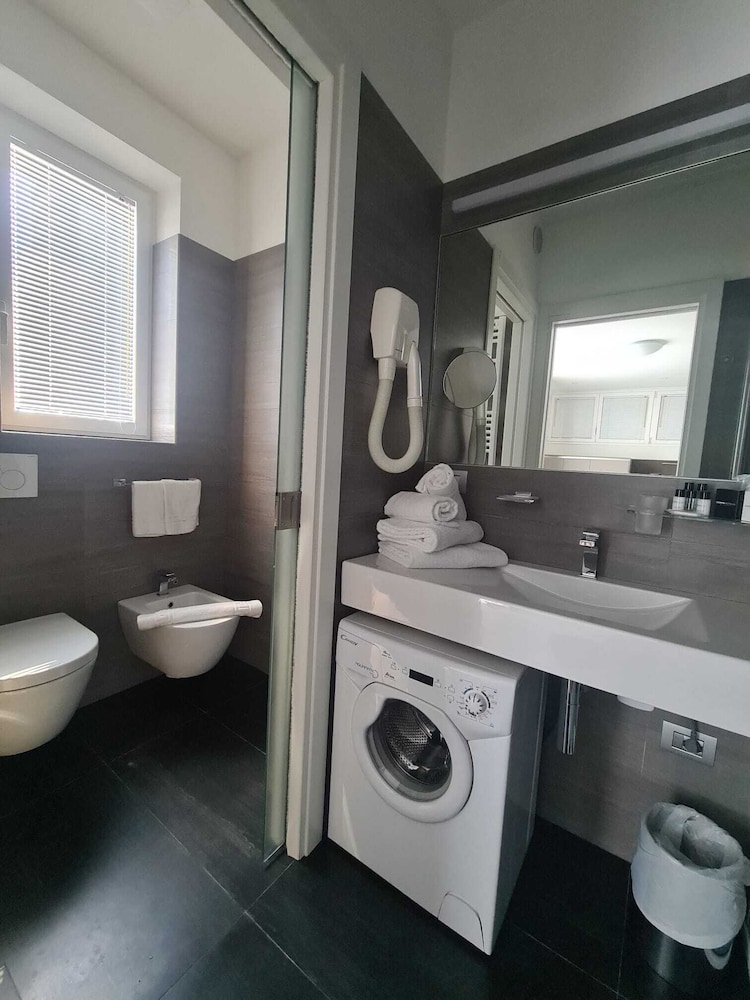 استوديو بمطبخ صغير، Hesperia Hotel & Residence 3/4