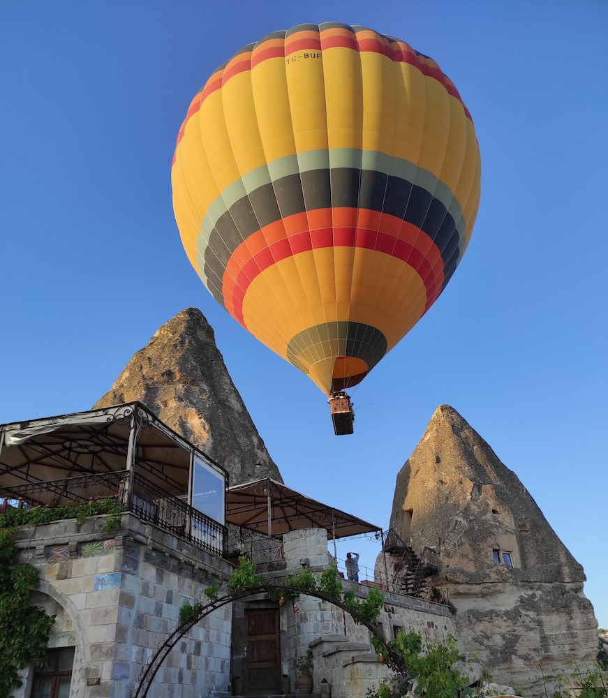 Panoramic Cave Hotel 5/50