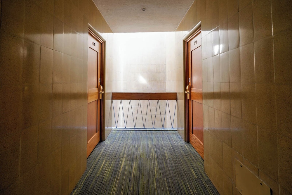 New York Hotel 25/43