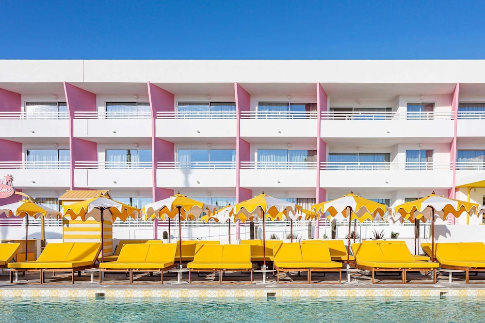 Los Felices Ibiza Adults Only 1/50