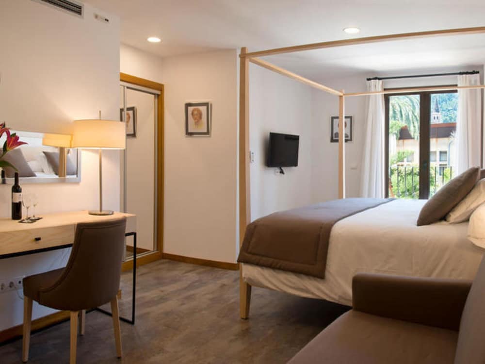 Gran Hotel Soller 53/75