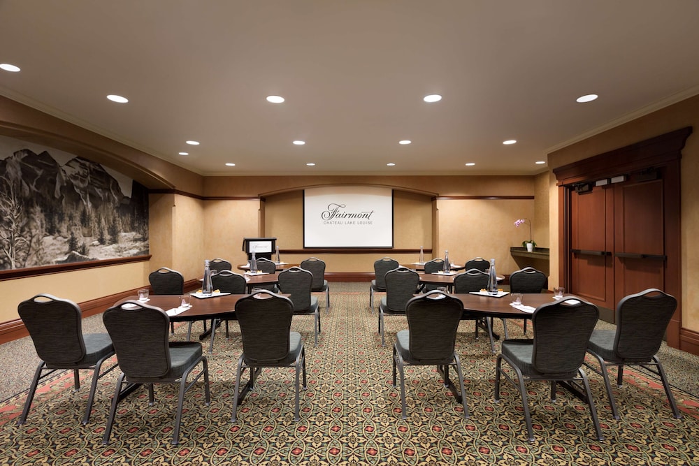 Fairmont Chateau Lake Louise 63/73