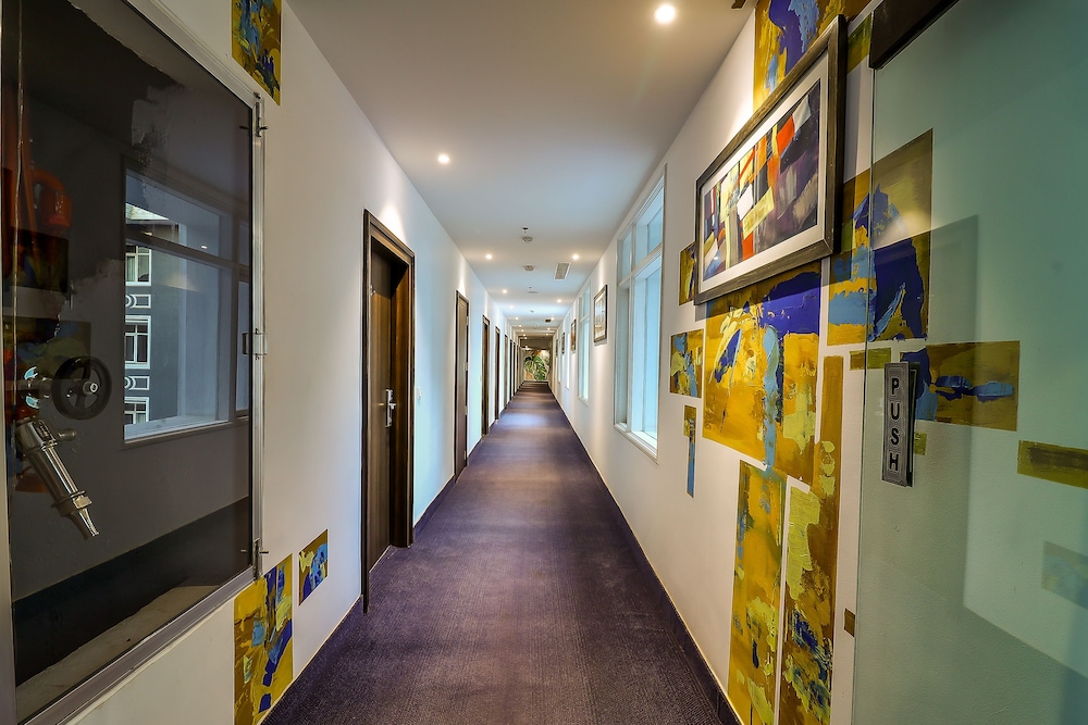 Hotel Piccadily 2/28