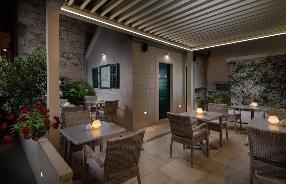 Balatura The Fine Bed & Breakfast 37/50