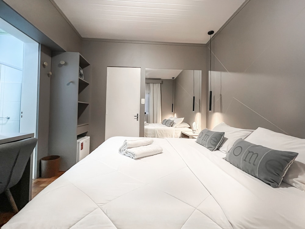 STANDARD, DOUBLE OR TWIN BED