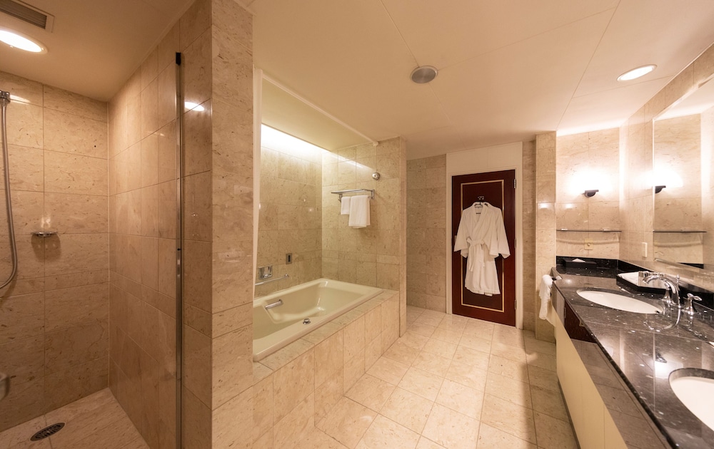 جناح ملكي بسريرين منفصلين، Premier Hotel Tsubaki Sapporo Ex Premier Hotel Tsubaki Sapporo 5/5
