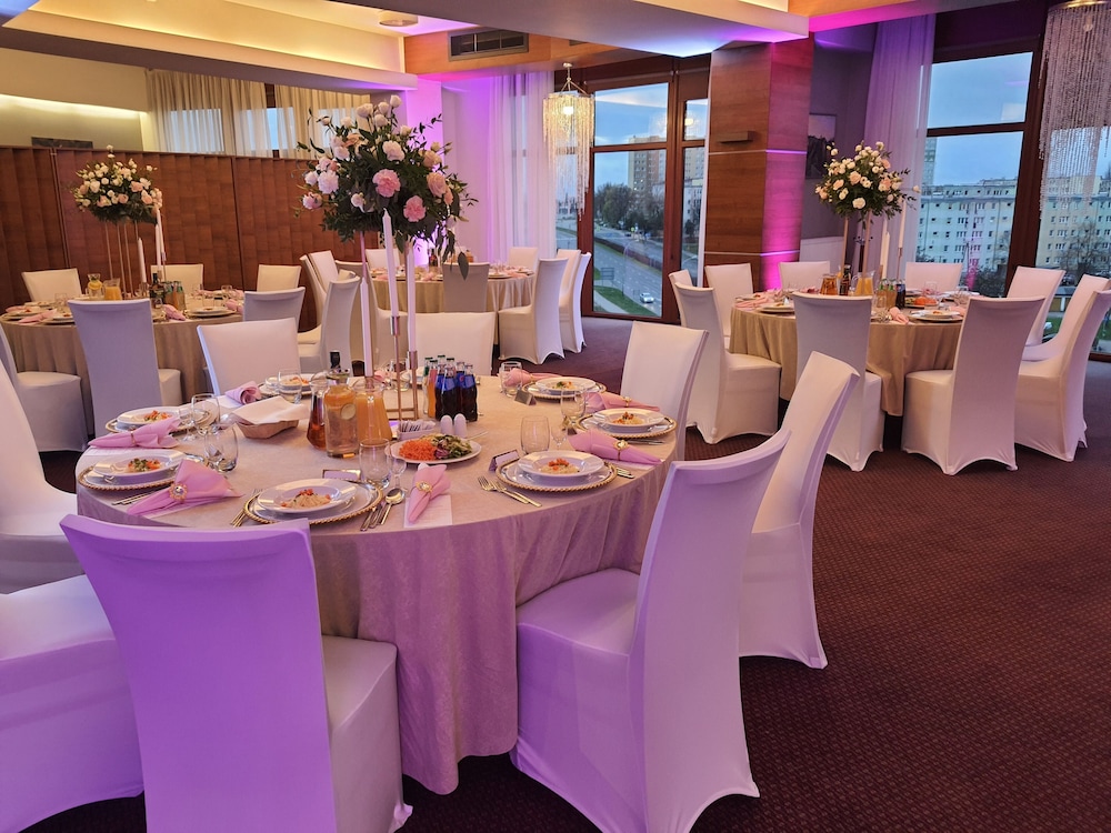 Mercure Piotrkow Trybunalski Vestil 35/50