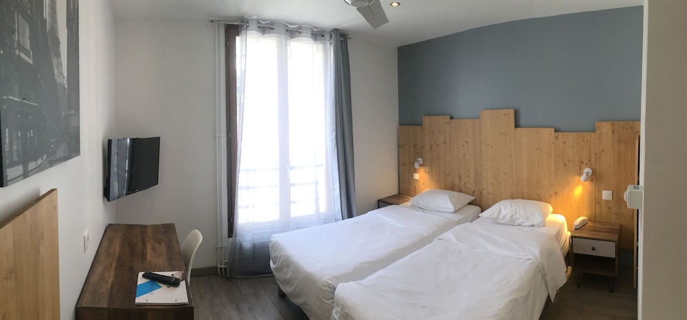 Hotel Du Maine 4/30