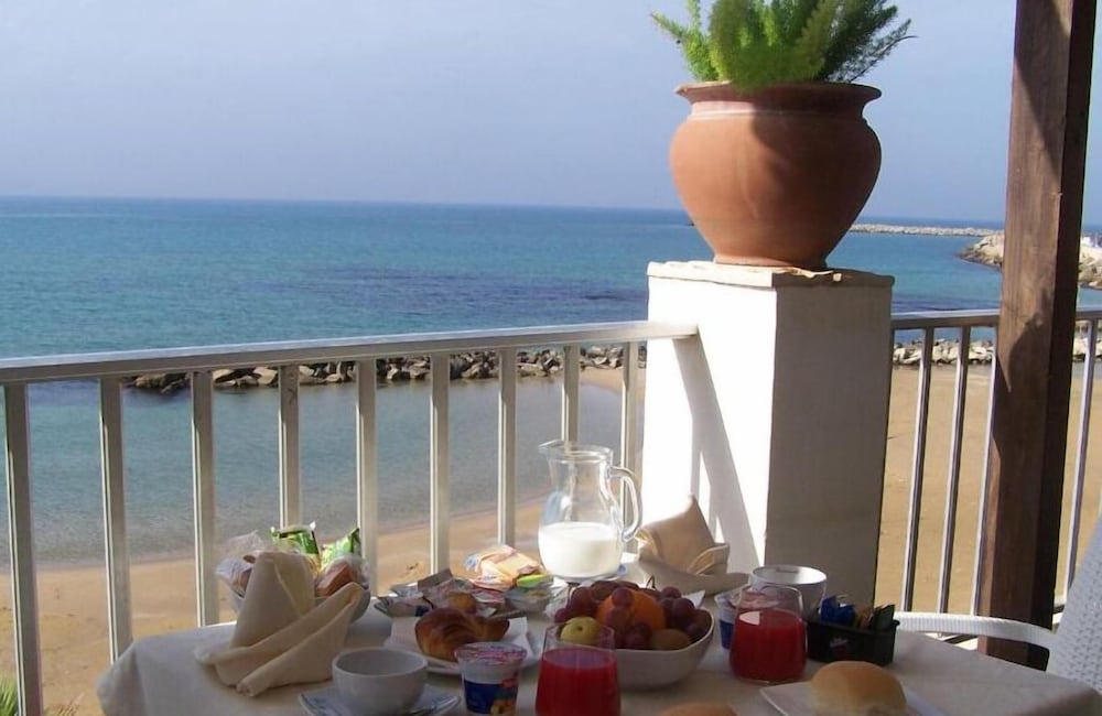 Hotel Sul Mare Al Gabbiano photo2