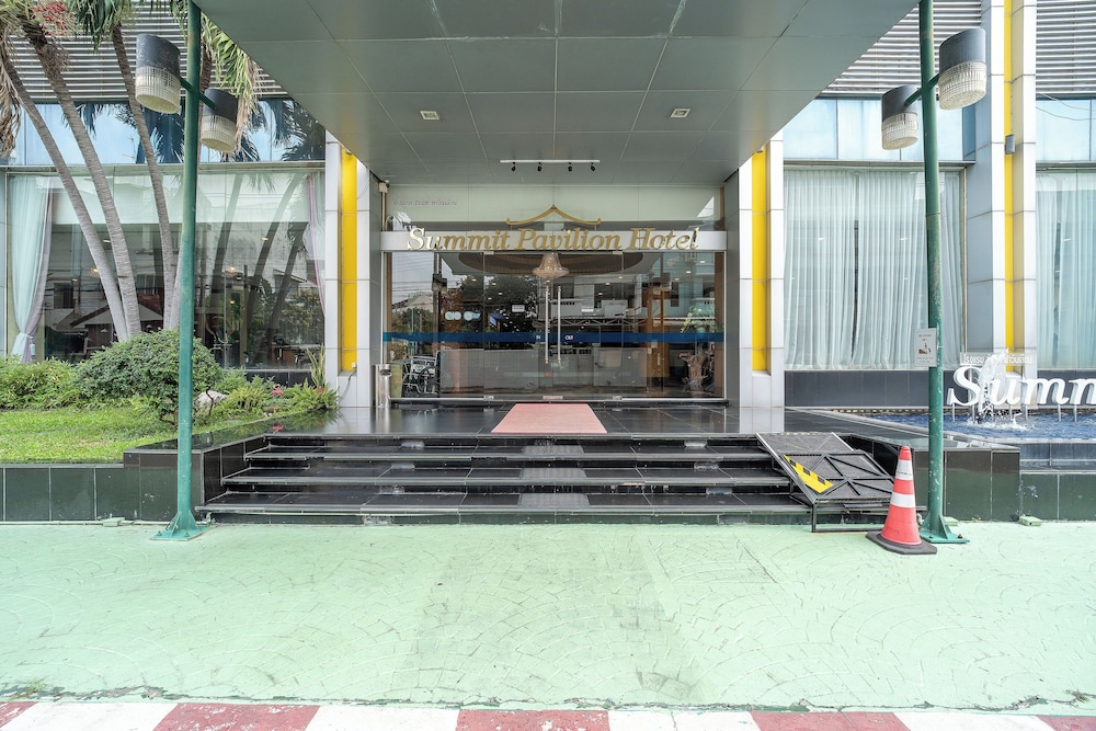 SUMMIT PAVILION SUVARNABHUMI HOTEL 44/50