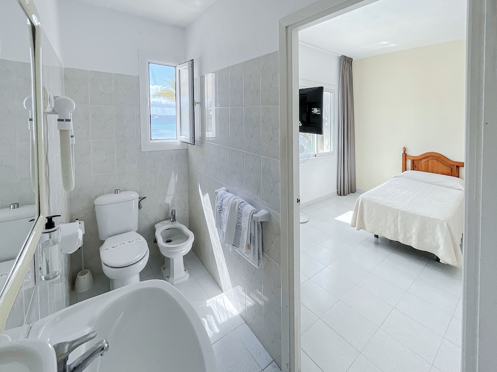 Hotel Figueretes 56/59