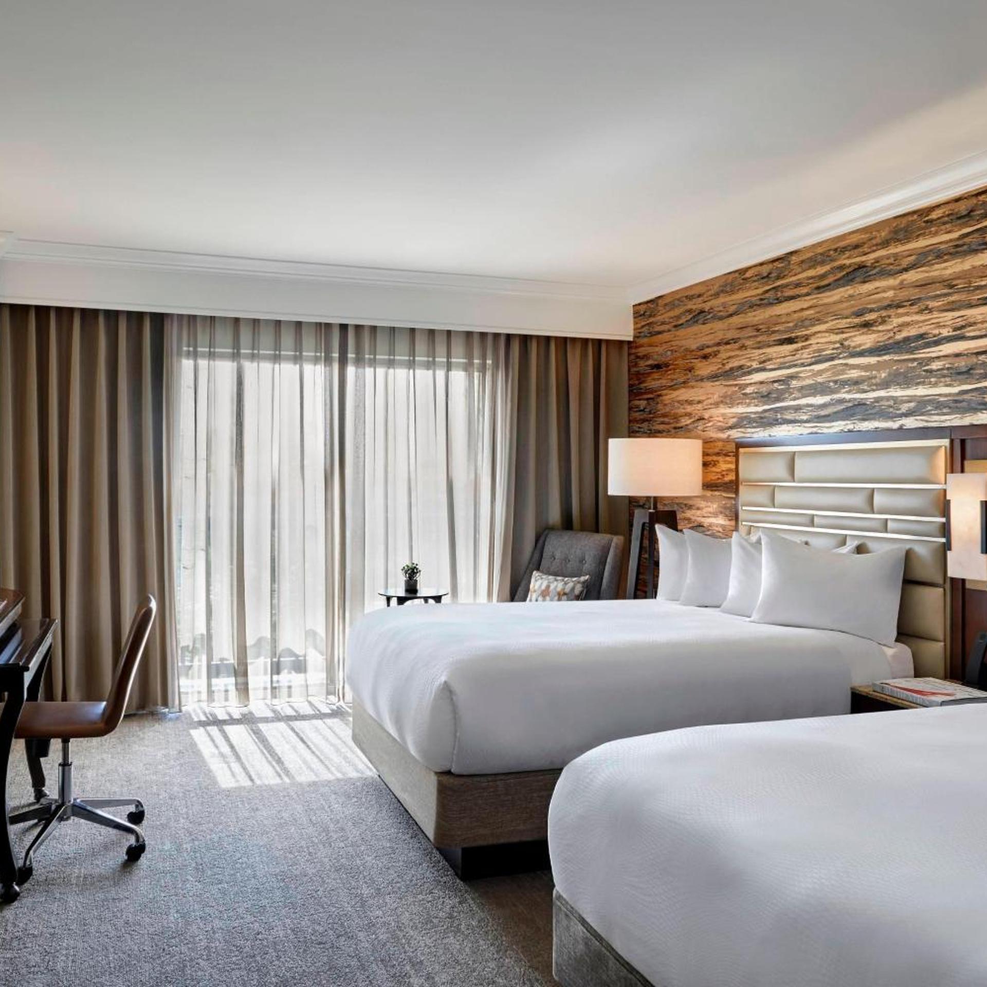 Room, 2 Queen Beds, French Balcony, Accessible، JW Marriott San Antonio Hill Country Resort & Spa 2/5