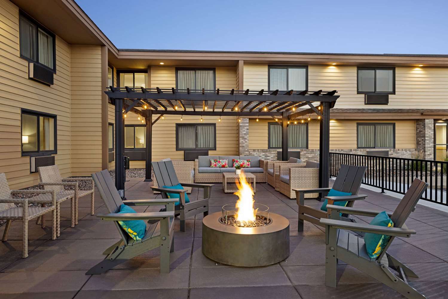 Baymont By Wyndham Owatonna 48/59
