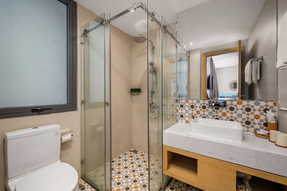 Sanayen Villa & Residences 48/50
