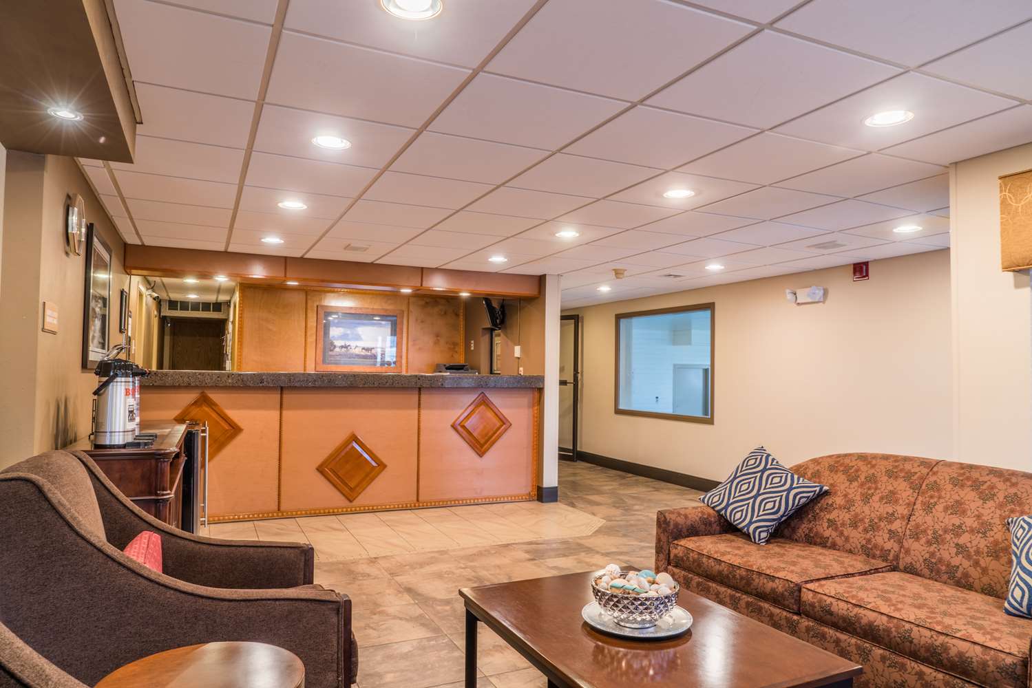 Best Western Inn & Suites Ontario 22/33