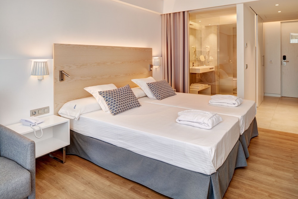 Hotel Girasol 8/48
