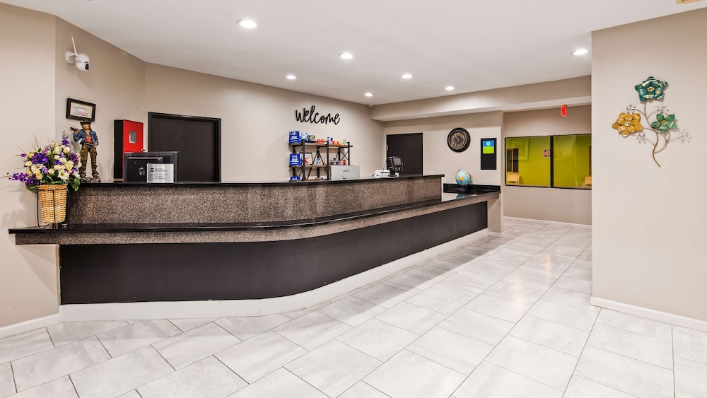 SureStay Hotel by Best Western Orange 7/34