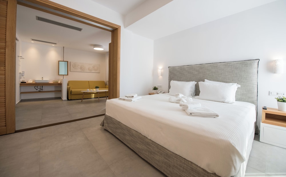 Natura Luxury Boutique Hotel Skopelos 17/50