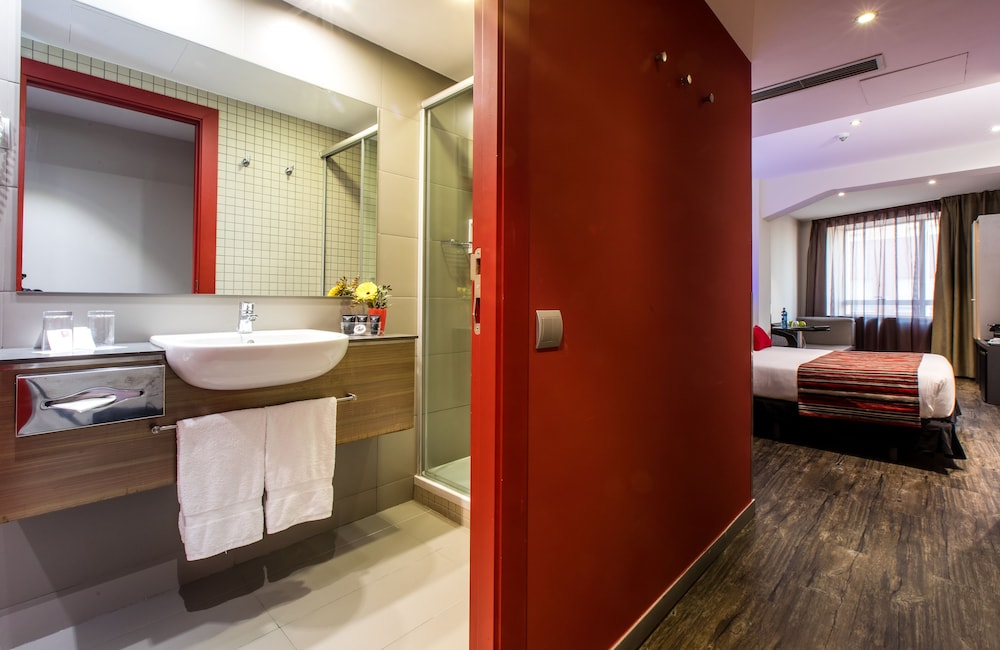 Leonardo Boutique Hotel Barcelona Sagrada Familia 28/52